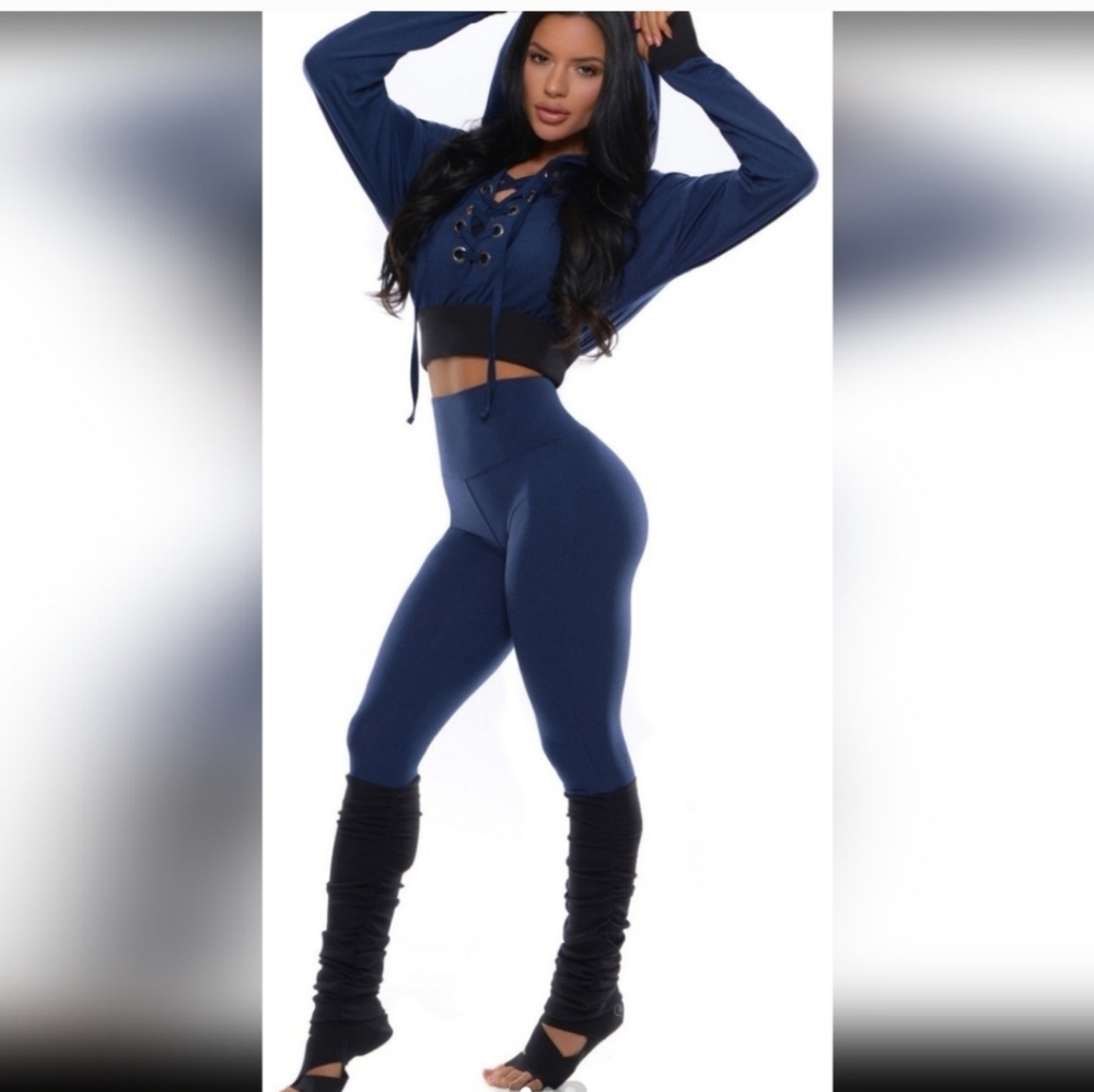 Bombshell Sportswear Outfit rare